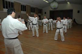Kyokushin Rengkokai Africa training 5